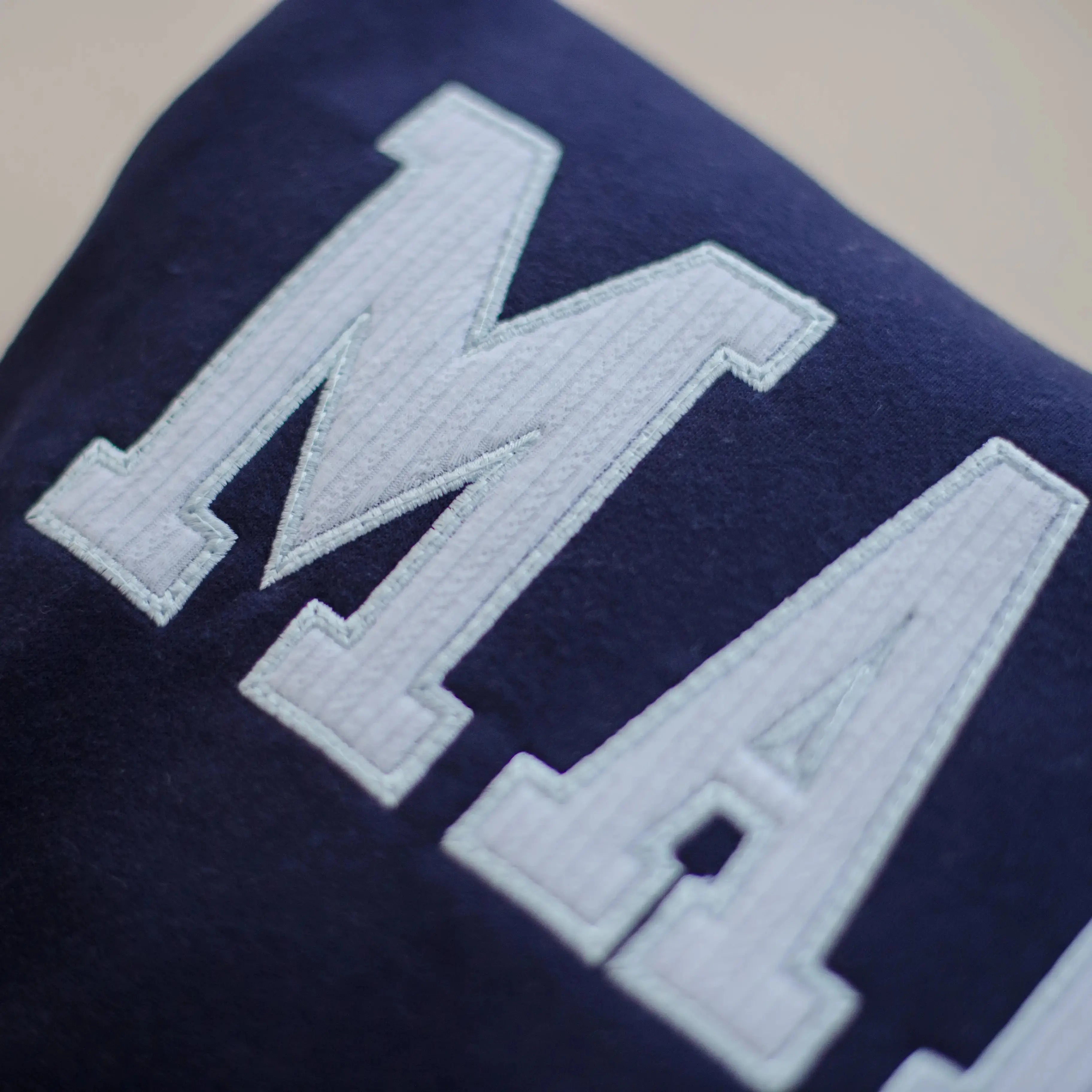 Keepsake Sweatshirt Weary Theory