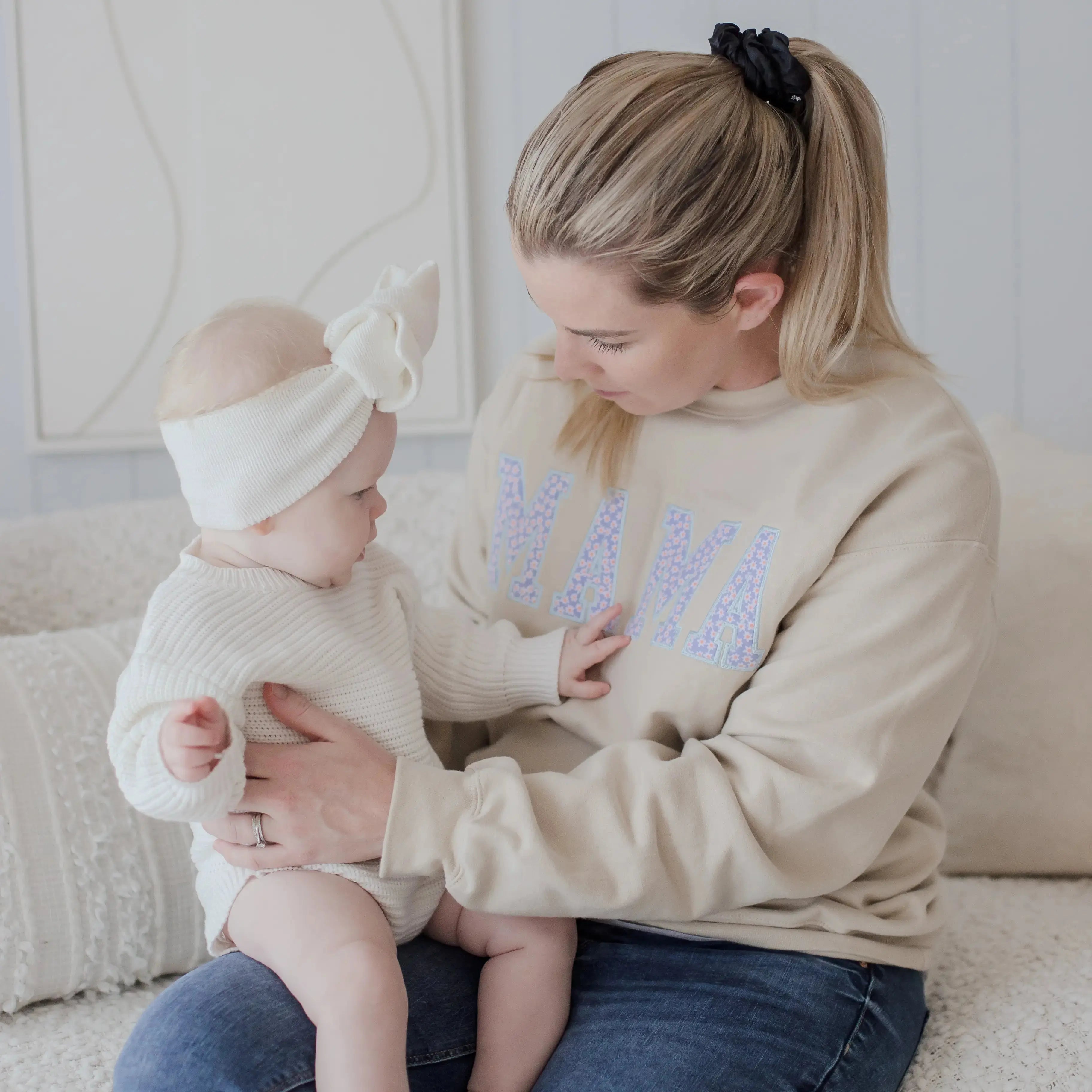 Keepsake Sweatshirt Weary Theory